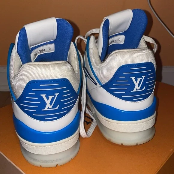 Mens Louis Vuitton Trainer Azur size 9